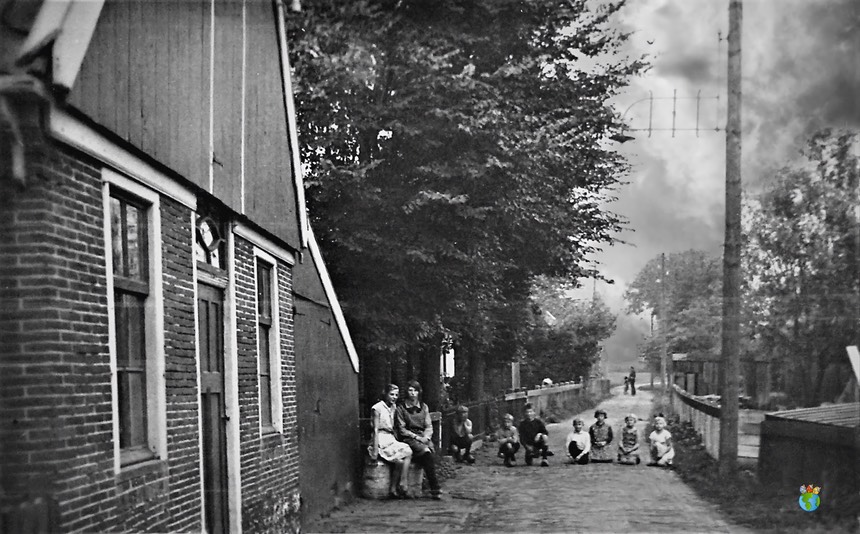 Driehuizen - 1930 - Dorpsstraat  02 - HiRes