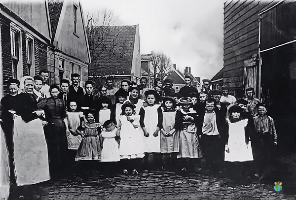 Driehuizen Dorpsbewoners in 1900