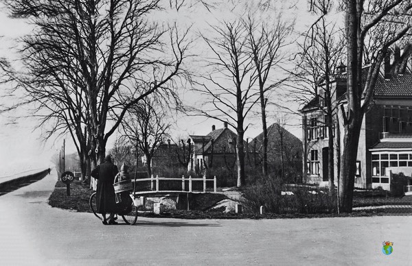 Stompetoren - Dorpskern - Kruising  03 - Zwart:Wit - High Res